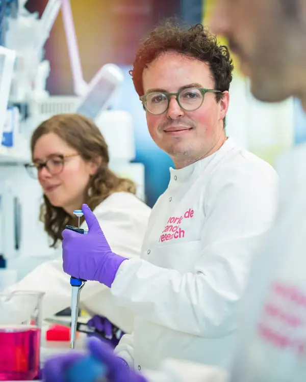 Dr Ottersbach team working in a lab